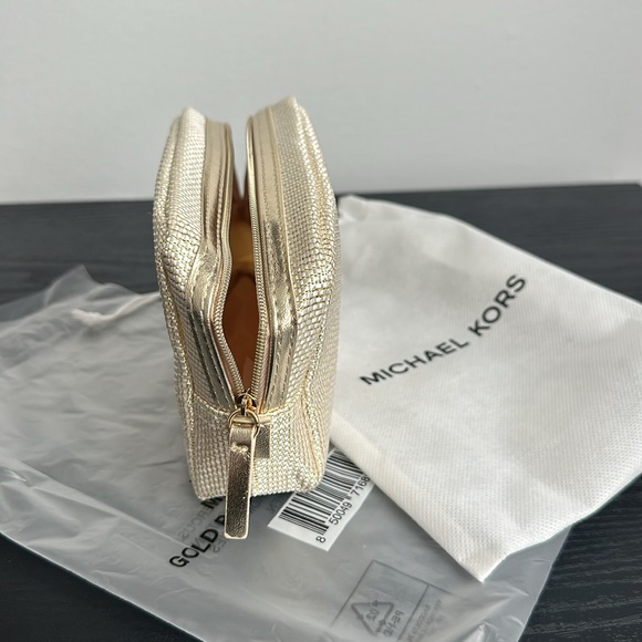 Michael Kors Pouch - Picture 5 of 6